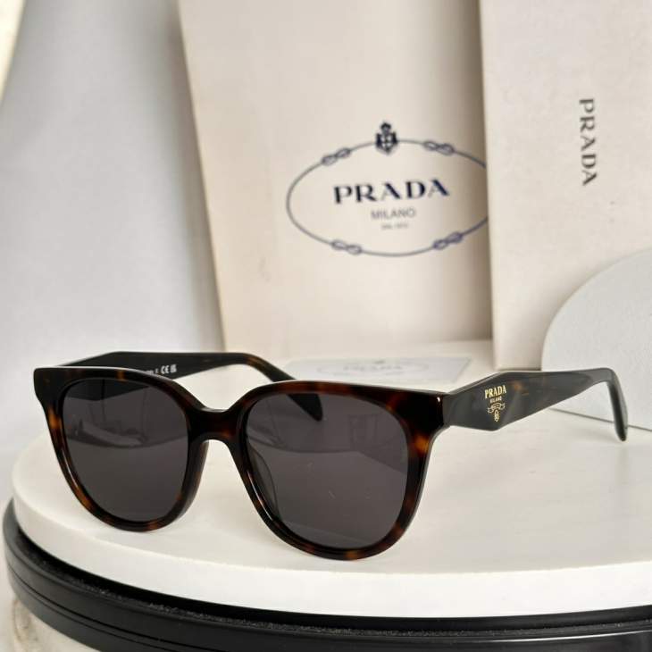 Picture of Prada Sunglasses _SKUfw75842764fw